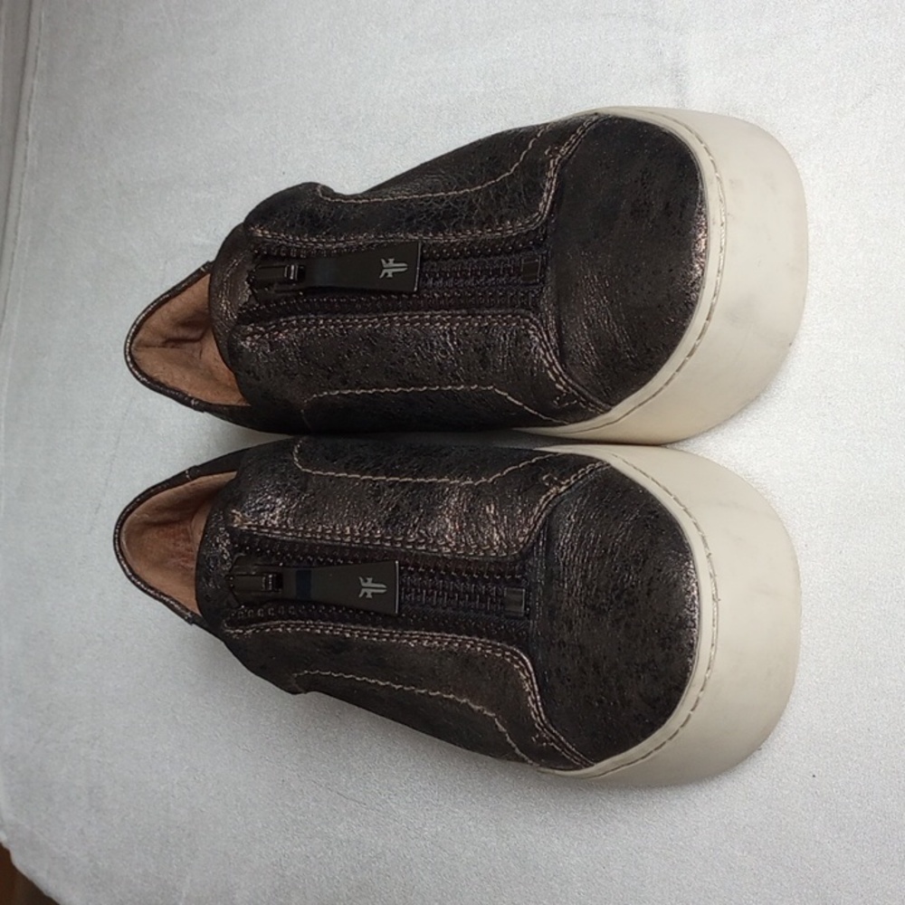 Frye Lena Low Zip Leather Platform Shoes 6 Gunmetal Metallic - Picture 2 of 7